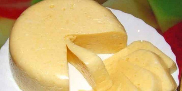 Домашний сыр за 3 часа. Невероятно вкусный сыр, который содержит только натуральные продукты и ничего лишнего