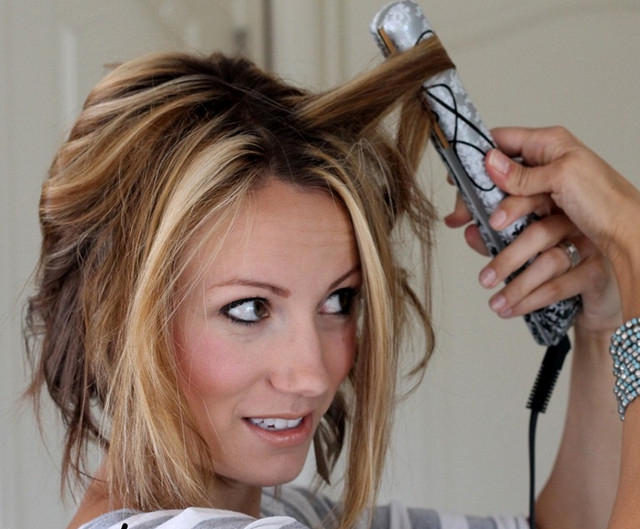7 ошибок, которые делают женщины при выпрямлении волос