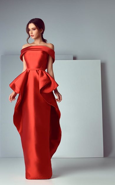 Невероятная женственность: 30 вечерних платьев от Saiid Kobeisy