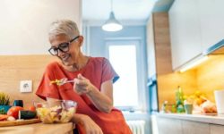 Лучший способ практиковать интервальное голодание для женщин старше 50 лет